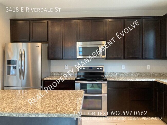 Building Photo - Lovely Lehi Crossing Home!!!