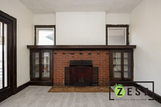 Foto del edificio - 4016 Hogarth St