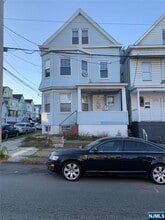Building Photo - 183 N 7th St