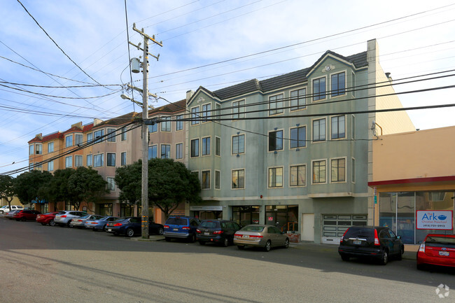 Building Photo - 3101-3111 Vicente St