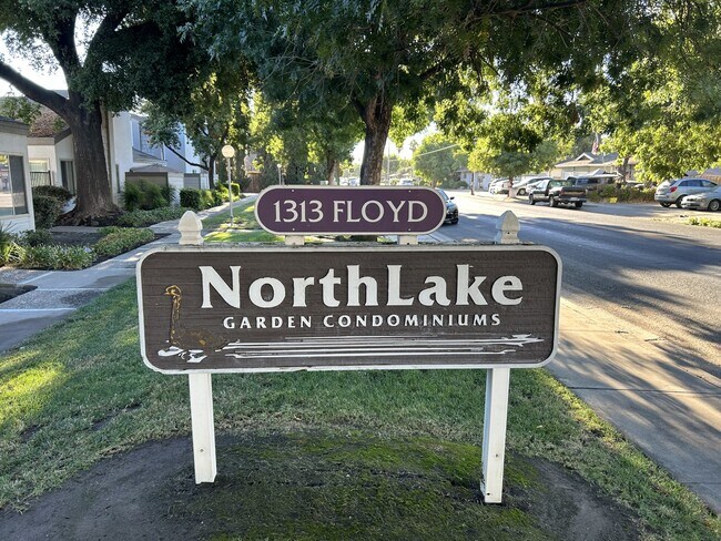 Foto del edificio - 1313 Floyd Ave