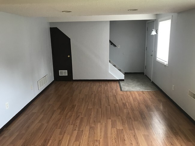 Living Room - 231 26th Ave NE