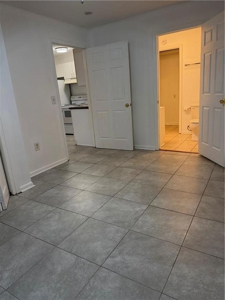 Building Photo - 200 Houma Blvd