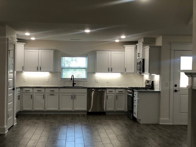 Foto del edificio - 200 Palm St