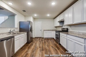 Foto del edificio - 7357 Littlefoot Ln