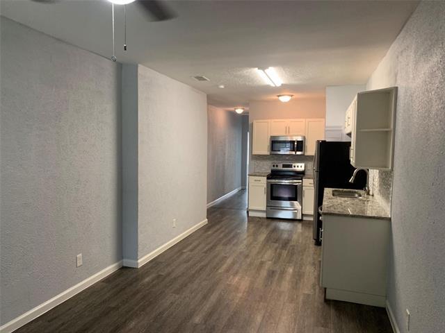 Foto del edificio - 4522 Gaston Ave