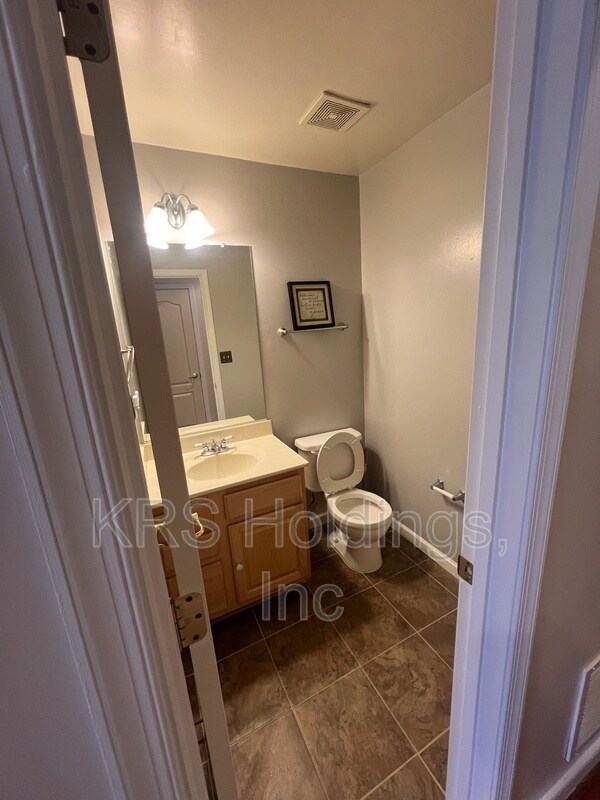 Building Photo - 15315 Bronco Way