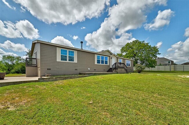 Building Photo - 10801 Bradshaw Rd