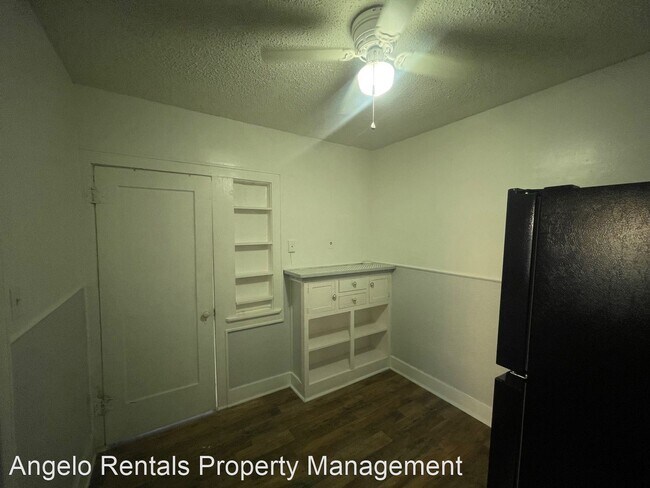 Foto del edificio - 1 br, 1 bath House - 615 N Jefferson
