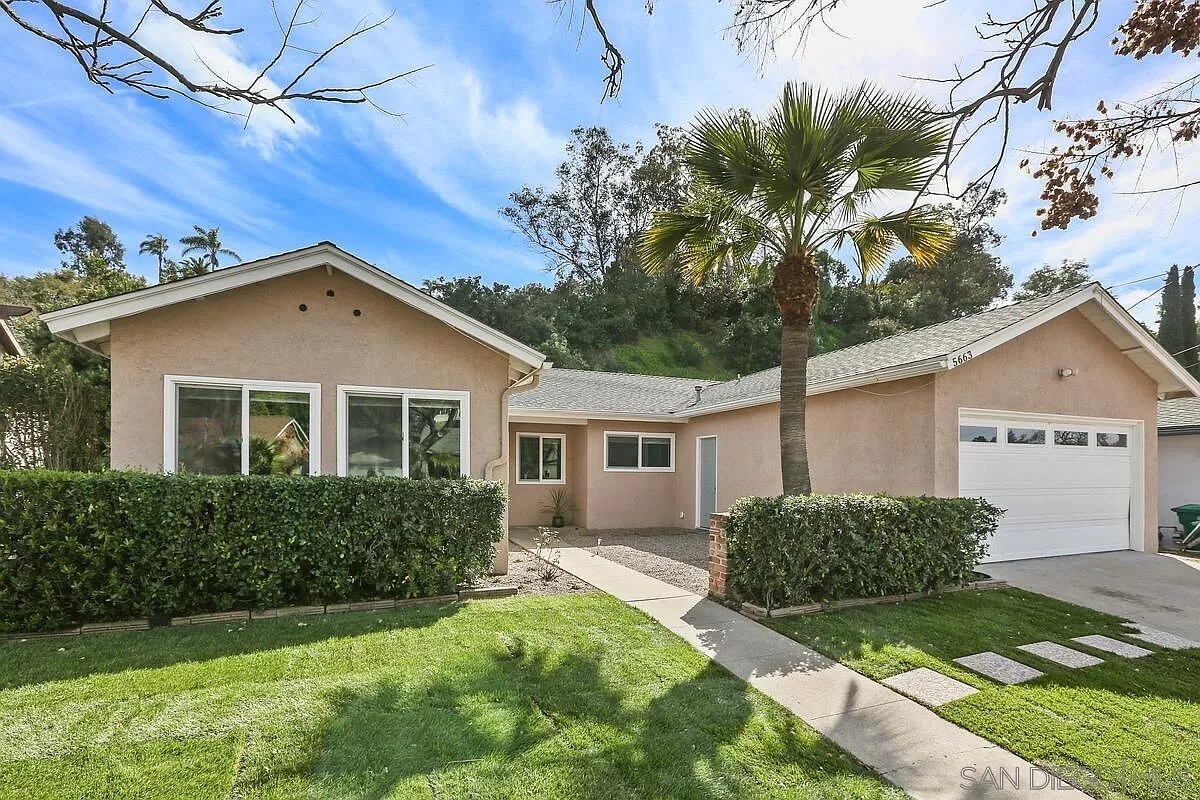 Foto principal - 5663 Campanile Way