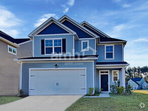 Building Photo - 533 Lateleaf Dr
