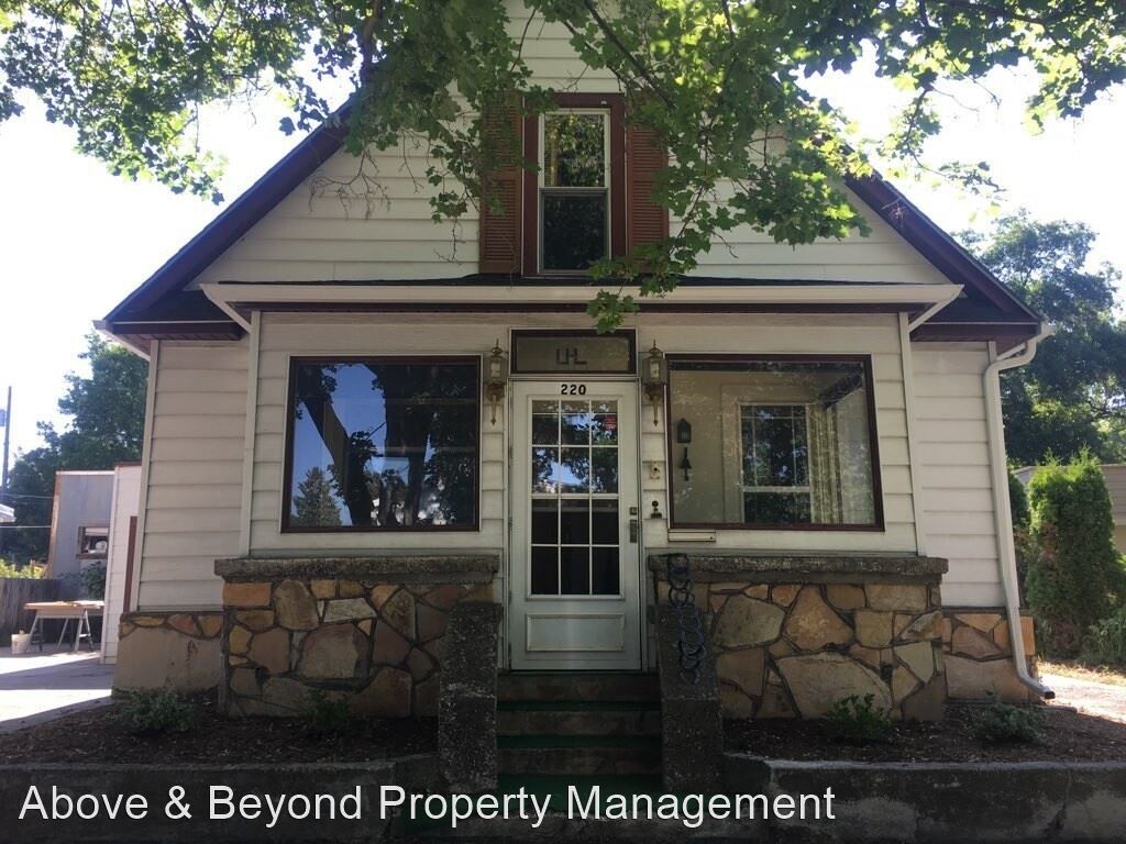 Primary Photo - 3 br, 2 bath House - 220 S 8th