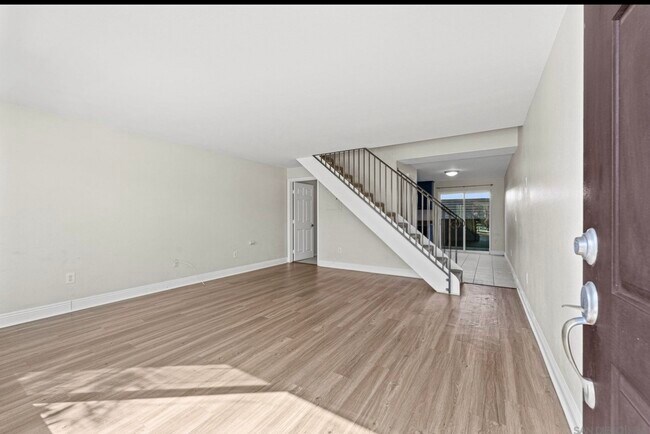 Foto del edificio - 1321 Greenfield Dr
