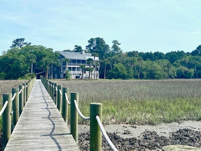 Building Photo - 2830 Jenkins Point Rd