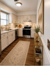 Building Photo - 214 Wildwood