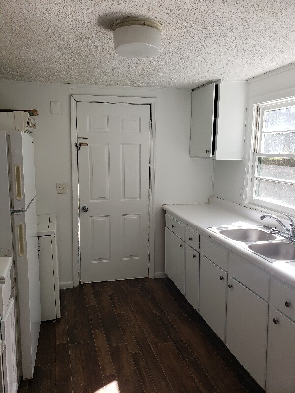 Building Photo - 116 Ray Cir