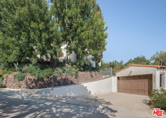 Building Photo - 4342 Cedarhurst Cir