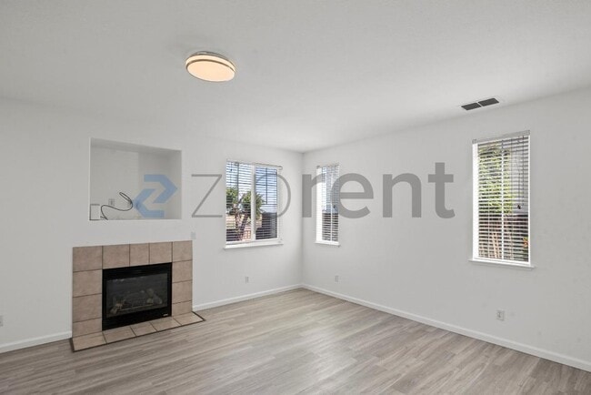 Building Photo - 406 Cape May Ct