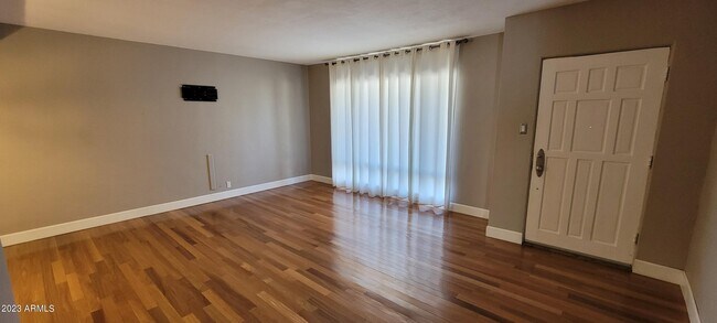 Building Photo - 419 Wigwam Blvd