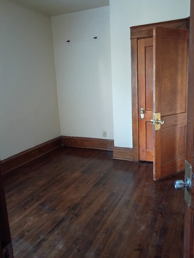 Building Photo - 2328 N 45th St