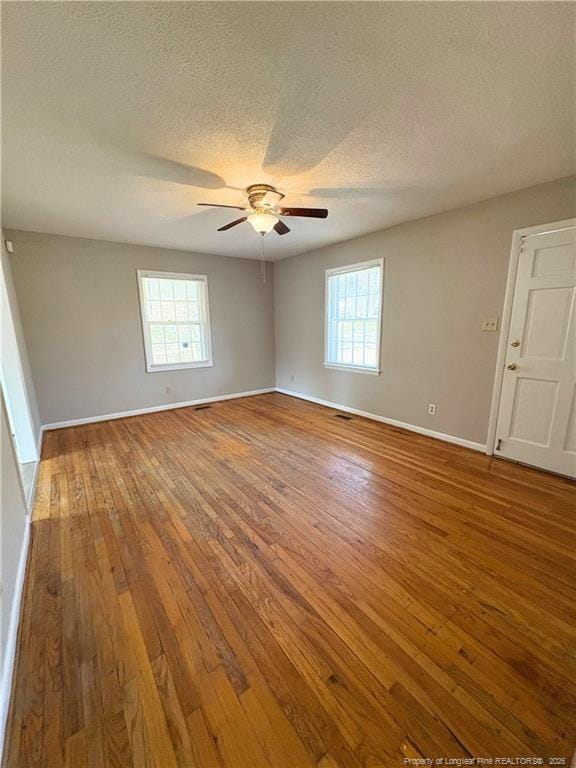 Building Photo - 6409 Waverly Ct