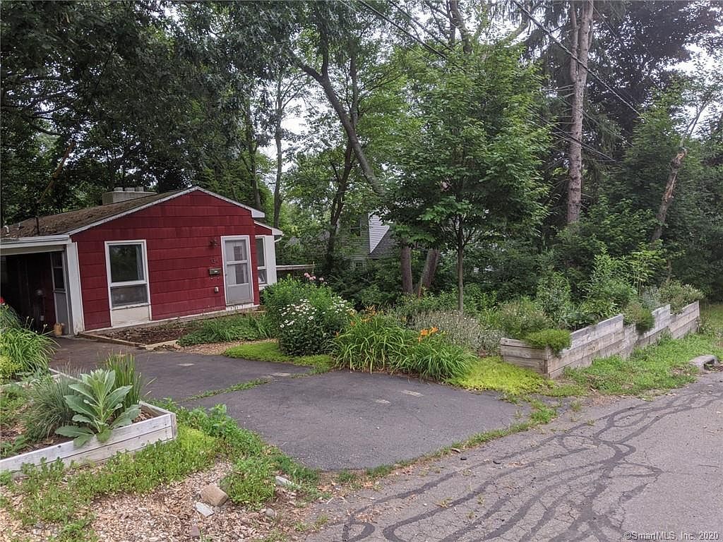 Foto principal - 134 Seneca Rd