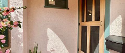 Building Photo - 245 Coombs St