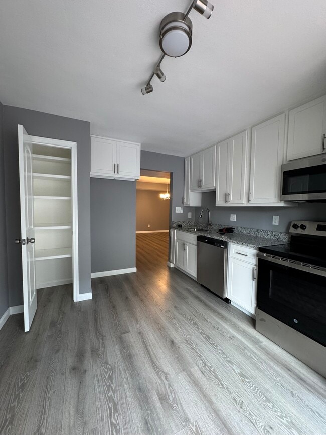 Foto del edificio - 10341 Forest Brook Ln