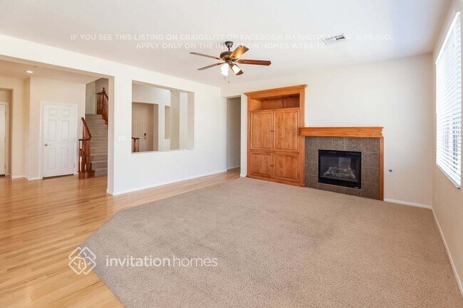 Foto del edificio - 9294 Branford Hills St