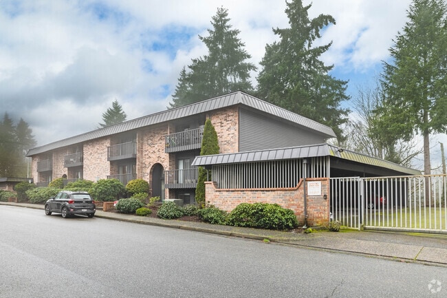 Building Photo - Conquistador