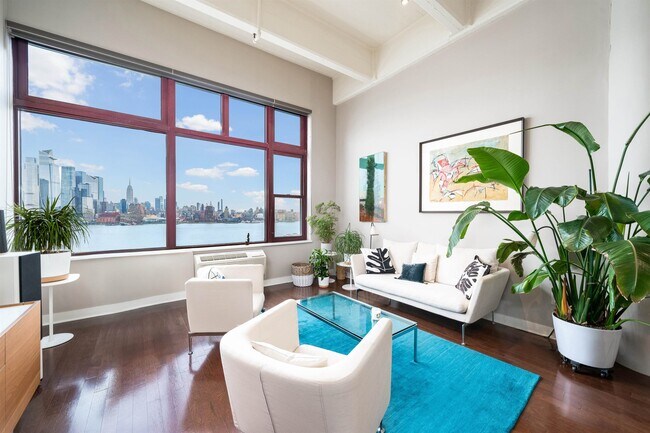 Foto del edificio - 1500 Hudson St