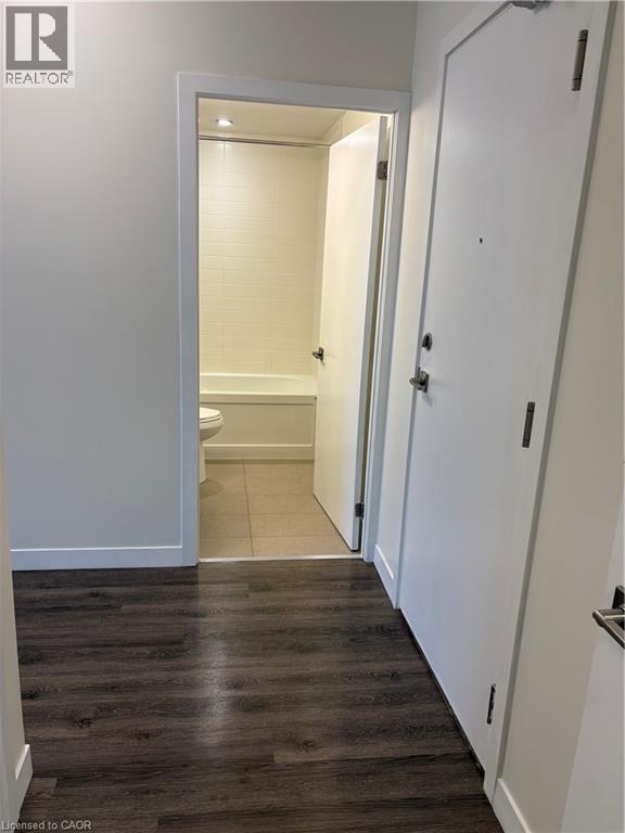 Photo du bâtiment - 2081 Fairview St