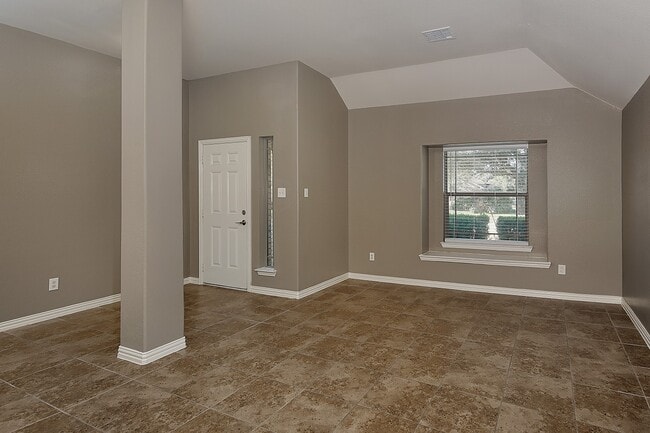 Building Photo - 9606 Arched Oak Dr