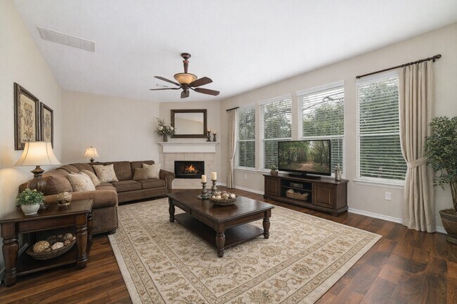 Foto del edificio - 2317 Jefferson Crossing Dr