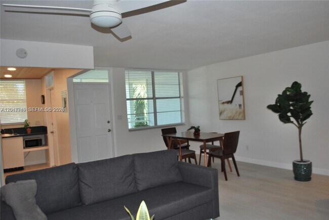 Foto del edificio - 109 Paradise Harbour Blvd