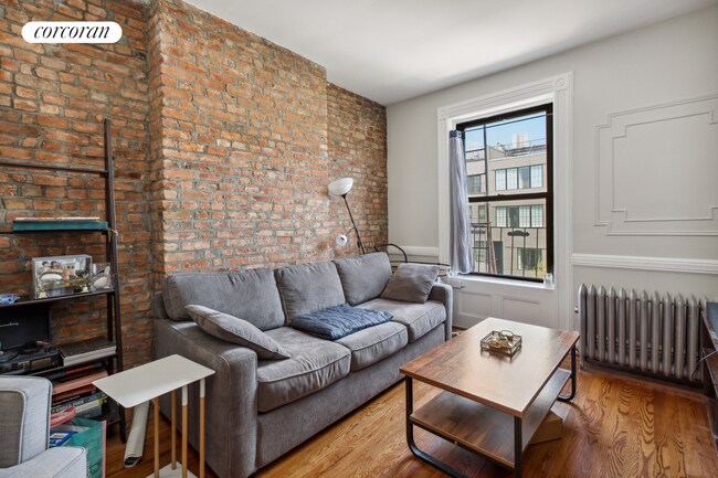 Building Photo - 673 Degraw St
