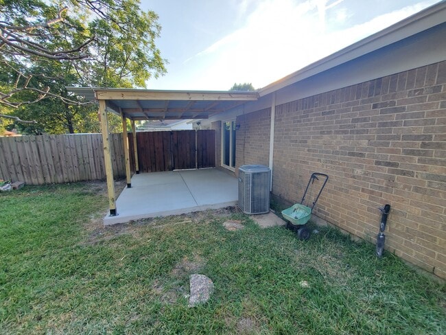 back patio - 1010 Tahoe Dr
