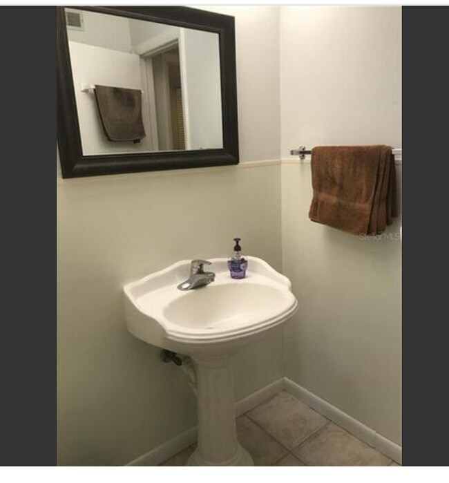 Baño - 2581 Countryside Blvd