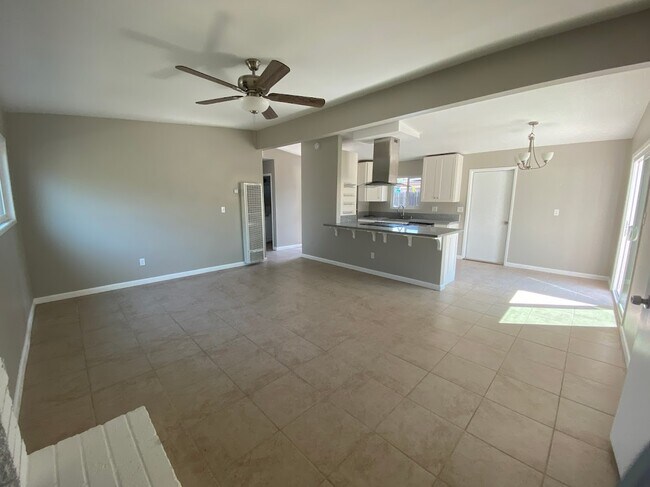 Foto del edificio - 4219 Home Ave
