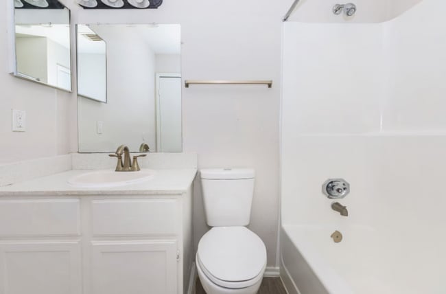 Interior Photo - Inwood Village Townhomes