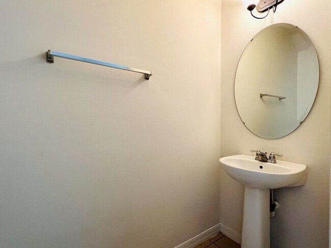 Foto del edificio - 1651 Smokey Oak Way