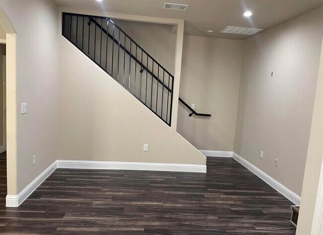 Foto del edificio - 10342 Doyle Rd