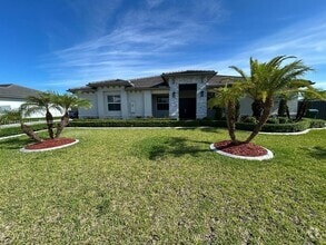 Building Photo - 16740 SW 290th Ln