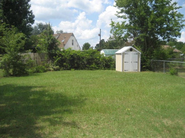 Building Photo - 116 Cyndee Cir