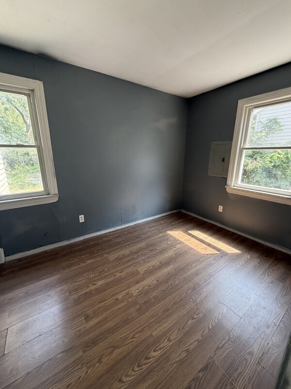 Foto del edificio - 16317 Clearview Ave