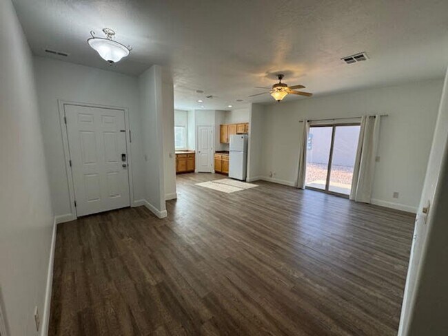 Foto del edificio - Duplex in Hurricane
