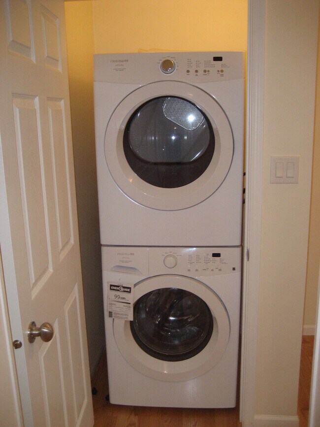 Foto del edificio - 9000 La Crosse Ave