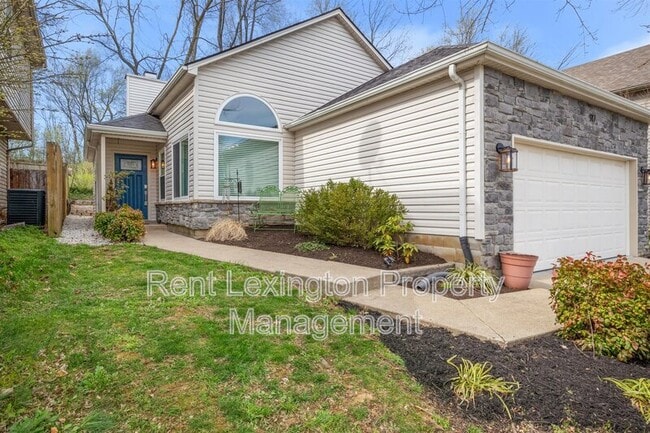 Photo - 917 Gerardi Rd House