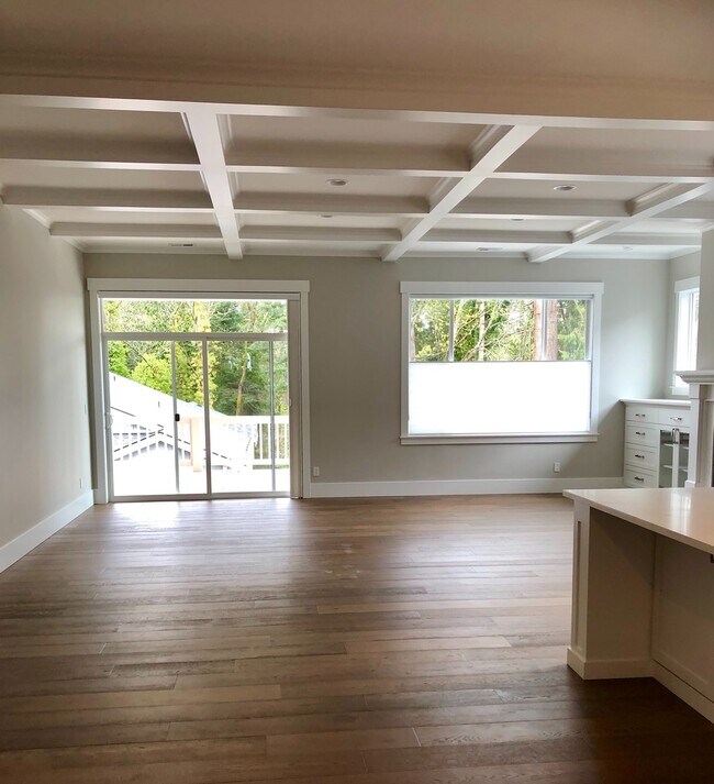 Foto del edificio - Gorgeous Home in the Wing Point Area of Ba...
