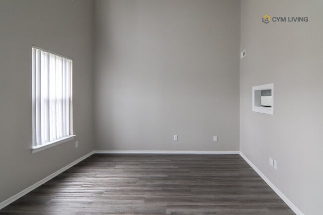 Building Photo - The Eclipse Apartment Homes